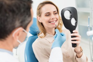 does dental implant surgery hurt