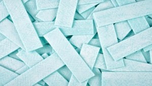 How Chewing Gum Affects Your Jaw