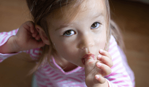 How Does Sucking Thumbs Damage Kid’s Oral Health
